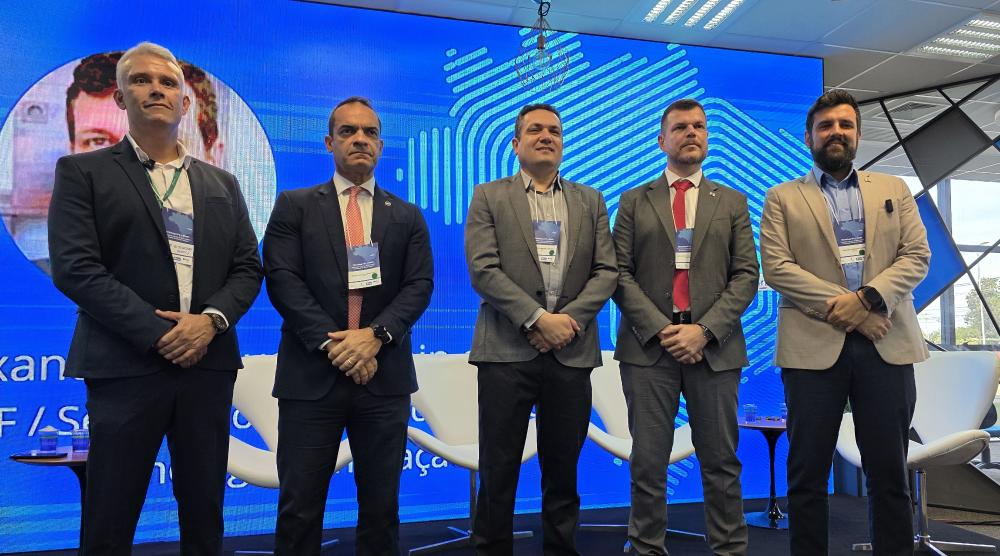 Capa da notícia: Novo presidente da FAPDF participa de evento que impulsiona a inovação tecnológica no Distrito Federal